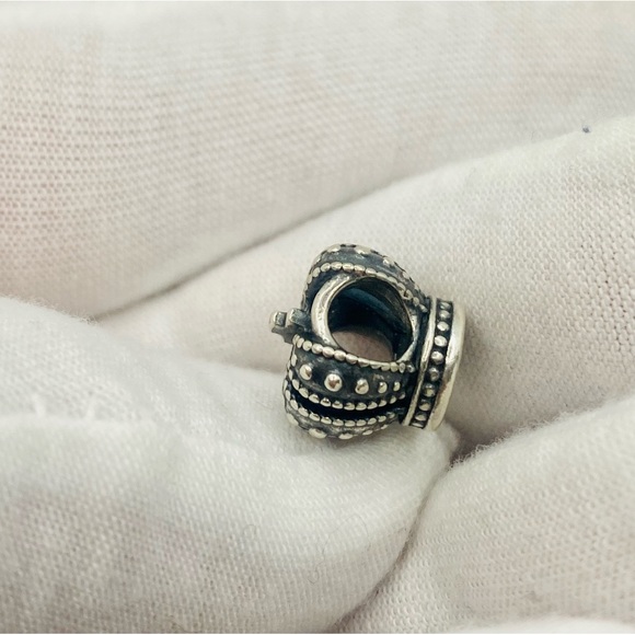 EUC Pandora 790930 Sterling Silver Royal Crown Charm - Picture 8 of 9